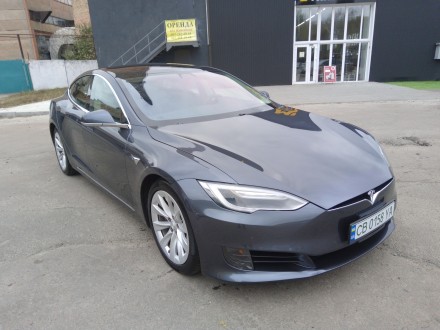 Tesla Model S 75D Dual Motor 328 к.с. Нежин. фото 1 Tesla Model S 75D Dual Motor 328 к.с. Нежин. фото 1