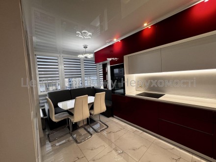 3-комнатная квартира, 96 м.кв.. Харків. фото 1 3-комнатная квартира, 96 м.кв.. Харків. фото 1
