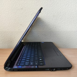 
Ноутбук HP 15-R231CY 15.6” ТАЧ N3540 4 ядра/4 Gb DDR3/HDD 1Tb/Intel HD Graphics. . фото 3