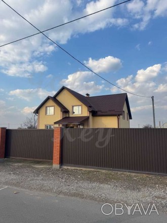 дом, 223.00 кв.м
