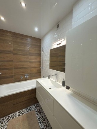 ЕК-0105 Продам 3к квартиру 105м² в новострое МЖК Интернационалист. Киевский. фото 18 Оголошення для покупця! Агентам не дзвонити!
ЕК-0105 Продам 3 кімнатну квартиру . Киевский. фото 18
