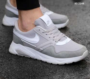 Мужские кроссовки Nike Air 41. Киев. фото 1 Мужские кроссовки Nike Air 41. Киев. фото 1
