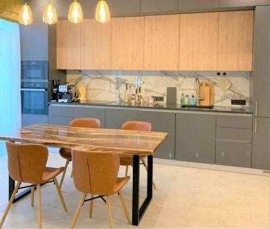 3-комнатная квартира, 130 м.кв.. Харків. фото 1 3-комнатная квартира, 130 м.кв.. Харків. фото 1