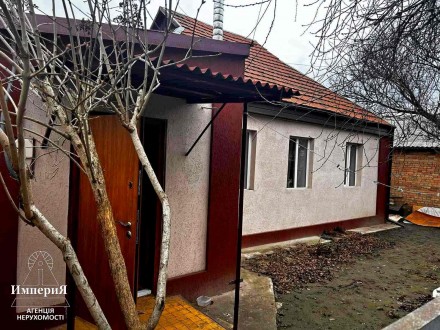 Полдома со всеми коммуникациями.Косметический ремонт.. Белая Церковь. фото 1 Полдома со всеми коммуникациями.Косметический ремонт.. Белая Церковь. фото 1
