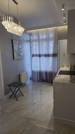 Квартира з новим ремонтом проспект Гагаріна, ЖК Чотири Сезони, 3 спальні та кухня-студія. Одесса. фото 1 Квартира з новим ремонтом проспект Гагаріна, ЖК Чотири Сезони, 3 спальні та кухня-студія. Одесса. фото 1