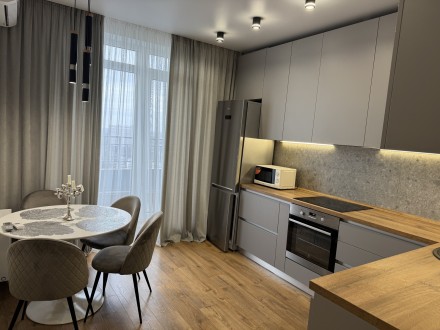 В продаже квартира на проспекте Гагарина ул.. Одесса. фото 1 В продаже квартира на проспекте Гагарина ул.. Одесса. фото 1