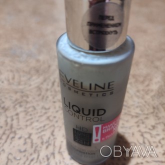 Тональный крем Eveline Liquid control жидкий