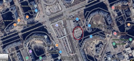 Київ.  Позняки, вул.  Ахматової, 25 Фасадна ділянка.. Київ. фото 1