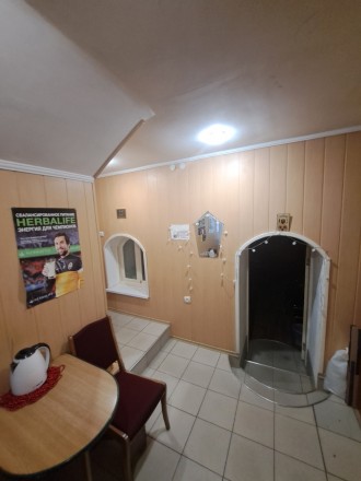 Продається фасадне приміщення вільного призначення в Центрі міста, вул. Пашутінс. Центр. фото 9