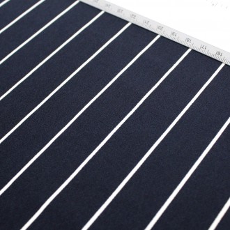 Креп костюмка барбі  смужка на синьому фоні. Одеса. фото 1