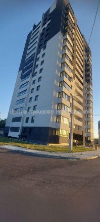 3-комнатная квартира, 90 м.кв.. Харьков. фото 1 3-комнатная квартира, 90 м.кв.. Харьков. фото 1