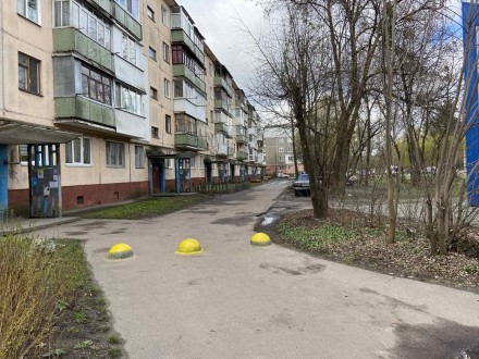 продам 3-кімнатну квартиру на Богунії. Житомир. фото 1 продам 3-кімнатну квартиру на Богунії. Житомир. фото 1