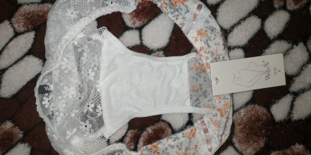 Країна виробник: Китай
Матеріал: Нейлон,паралон
Склад: Нейлон93%,Спандекс 7%
. . фото 8