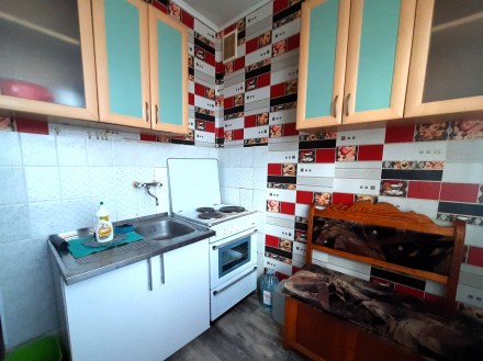 Продам 1к кв на Олексіївці відразу за супермаркетом КЛАС.
Проспект Перемоги д.5. Сосновая Горка. фото 5