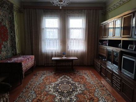 5-комнатная квартира, 110 кв.м. Кременчуг. фото 1 5-комнатная квартира, 110 кв.м. Кременчуг. фото 1