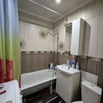 Продам 2-х кімнатну на 5/5 у Кропивницькому. Кропивницкий. фото 1 Продам 2-х кімнатну на 5/5 у Кропивницькому. Кропивницкий. фото 1