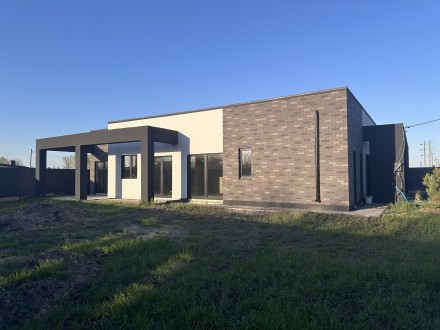 Продам новый дом 140м2 Новоалександровка Sun Coast 10 соток. Новоалександровка. фото 1 Продам новый дом 140м2 Новоалександровка Sun Coast 10 соток. Новоалександровка. фото 1