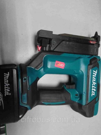 Цвяхобозабивний пістолет будівельний степлер Б/У Makita DPT353+АКБ BL1850B+ЗУ DC18RC. Київ. фото 1 Цвяхобозабивний пістолет будівельний степлер Б/У Makita DPT353+АКБ BL1850B+ЗУ DC18RC. Київ. фото 1