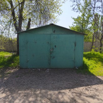 Продам металевий гараж. Кривий Ріг. фото 1 Продам металевий гараж. Кривий Ріг. фото 1