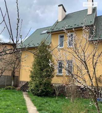 дом, 300 м.кв.. Ивано-Франковск. фото 1 дом, 300 м.кв.. Ивано-Франковск. фото 1