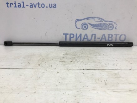 Амортизатор капота Kia Sorento XM 2.2 DIESEL D4HB 2009 (б/у). Киев. фото 1 Амортизатор капота Kia Sorento XM 2.2 DIESEL D4HB 2009 (б/у). Киев. фото 1