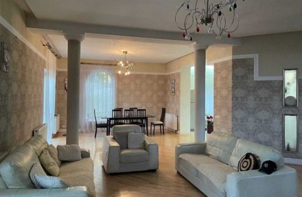 Продаж 2 поверхового будинку з каміном і ділянкою на 15 соток, 360 кв. м. Тернополь. фото 1 Продаж 2 поверхового будинку з каміном і ділянкою на 15 соток, 360 кв. м. Тернополь. фото 1