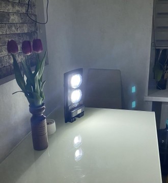 Светильник уличный на солнечной батарее LED "COMPACT-20" 20 W (074-010-0020-020). Кривий Ріг. фото 1 Светильник уличный на солнечной батарее LED "COMPACT-20" 20 W (074-010-0020-020). Кривий Ріг. фото 1