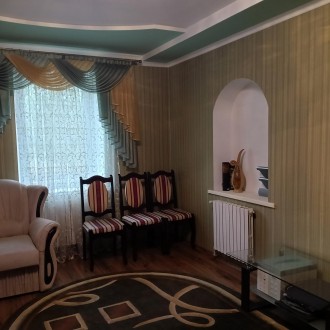 дом, 170 м.кв.. . фото 4 Номер оголошення на сайті компанії: SH-200-190-OB.
Продам гарний сучасний двопов. . фото 4