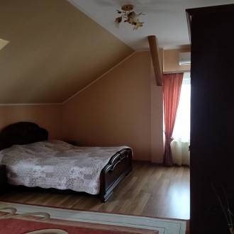 дом, 170 м.кв.. . фото 49 Номер оголошення на сайті компанії: SH-200-190-OB.
Продам гарний сучасний двопов. . фото 49