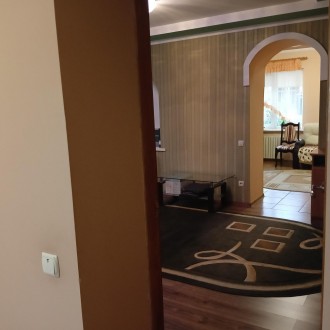 дом, 170 м.кв.. . фото 21 Номер оголошення на сайті компанії: SH-200-190-OB.
Продам гарний сучасний двопов. . фото 21