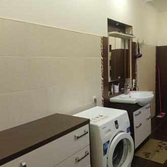 дом, 170 м.кв.. . фото 30 Номер оголошення на сайті компанії: SH-200-190-OB.
Продам гарний сучасний двопов. . фото 30