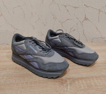 Оригінальні нові замшеві кросівки снікерси Reebok 40.5р./26.5 см. Мелітополь. фото 1 Оригінальні нові замшеві кросівки снікерси Reebok 40.5р./26.5 см. Мелітополь. фото 1