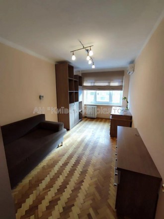 2-комнатная квартира, 50 м.кв.. Київ. фото 1 2-комнатная квартира, 50 м.кв.. Київ. фото 1