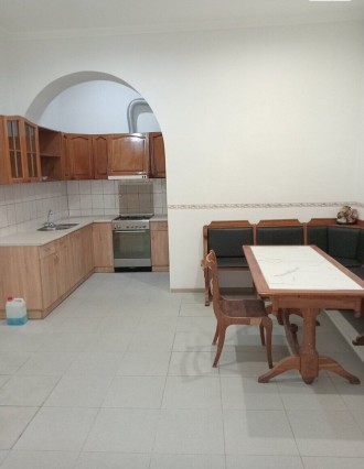 5-кімнатна квартира в історичному центрі Одеси — вул. Пастера, Приморський район. Одесса. фото 1 5-кімнатна квартира в історичному центрі Одеси — вул. Пастера, Приморський район. Одесса. фото 1