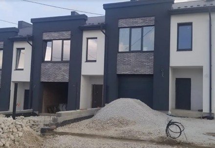 Продаж 2 поверхового будинку з гаражем і ділянкою на 2.5 сотки, 145 кв. м, 7 кімнат,. Петриков. фото 1 Продаж 2 поверхового будинку з гаражем і ділянкою на 2.5 сотки, 145 кв. м, 7 кімнат,. Петриков. фото 1