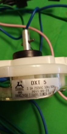 Таймер (реле времени) для стиральных полуавтоматов Saturn DXT5 220V-240V 3A круг. Степанці. фото 1 Таймер (реле времени) для стиральных полуавтоматов Saturn DXT5 220V-240V 3A круг. Степанці. фото 1