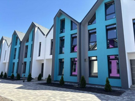 часть дома, 140.00 кв.м. . фото 7 Количество ограничено !
Дом-Дуплекс.
2 км от метро Теремки.
Beverly Hil. . фото 7