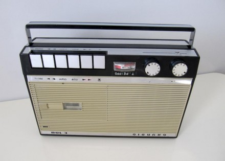 Магнитофон кассетный Grundig C 100. Чернигов. фото 1 Магнитофон кассетный Grundig C 100. Чернигов. фото 1