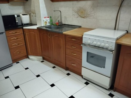 Продаж квартири в прекрасному районі, Сади 1. код № 213-120-534. Полтава. фото 1 Продаж квартири в прекрасному районі, Сади 1. код № 213-120-534. Полтава. фото 1