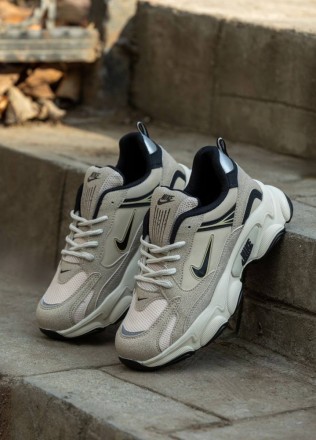 Кросівки Nike весна-літо колір бежевий/білий. Львів. фото 1 Кросівки Nike весна-літо колір бежевий/білий. Львів. фото 1