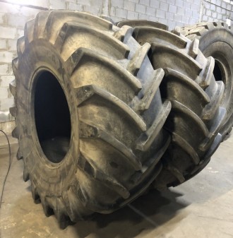 Шини 800.65R32 Michelin пара для комбайнів. Житомир. фото 1 Шини 800.65R32 Michelin пара для комбайнів. Житомир. фото 1
