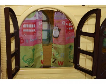 Большой Домик детский игровой пластиковый со шторками ТМ Doloni.

Звоните или . . фото 3