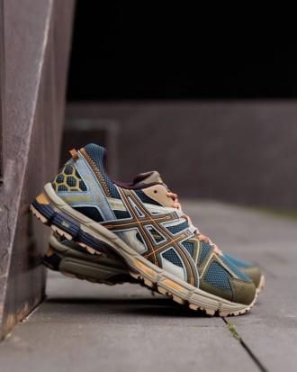 Кросівки демісезонні Asics Lux технологія амортизації колір: олива / жовтогарячи. Київ. фото 1 Кросівки демісезонні Asics Lux технологія амортизації колір: олива / жовтогарячи. Київ. фото 1