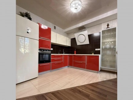 3-комнатная квартира, 123 м.кв.. Харків. фото 1 3-комнатная квартира, 123 м.кв.. Харків. фото 1