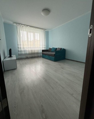 1-комнатная квартира, 37.4 м.кв.. Ивано-Франковск. фото 1 1-комнатная квартира, 37.4 м.кв.. Ивано-Франковск. фото 1