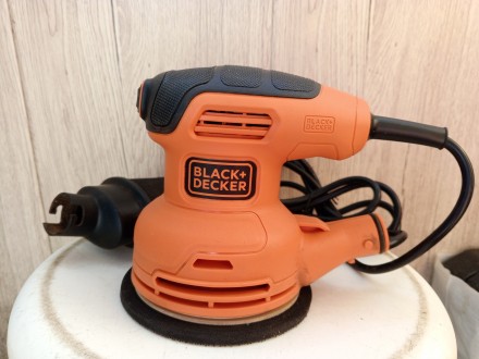 Вібраційна шліфмашина Black+Decker BEW210. Київ. фото 1 Вібраційна шліфмашина Black+Decker BEW210. Київ. фото 1