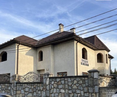 дом, 351 м.кв.. Ивано-Франковск. фото 1 дом, 351 м.кв.. Ивано-Франковск. фото 1