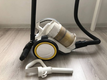 Пилосос для сухого прибирання без мішка Karcher VС-3 б/у. Дніпро. фото 1 Пилосос для сухого прибирання без мішка Karcher VС-3 б/у. Дніпро. фото 1