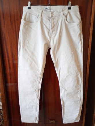 Мужские джинсы ZARA - 4 DVD диска в подарок.. Запоріжжя. фото 1 Мужские джинсы ZARA - 4 DVD диска в подарок.. Запоріжжя. фото 1