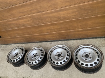 Диски металеві Volkswagen R15 5/112. Новояворівськ. фото 1 Диски металеві Volkswagen R15 5/112. Новояворівськ. фото 1